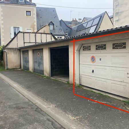 Atypique Et Central : 4 Personnes + Parking Prive Bourges Kültér fotó